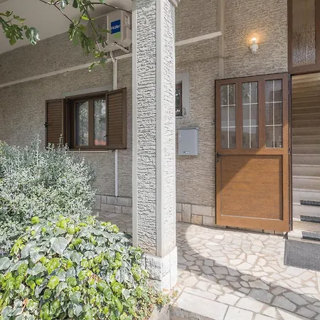 Cozy In With Kitchen *