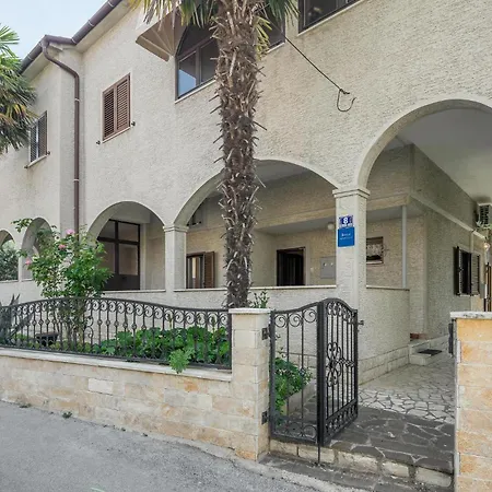 Cozy In With Kitchen * Porec